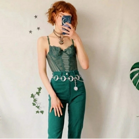 Moon & Stars Silver Chain Belt - Picture 14 of 16